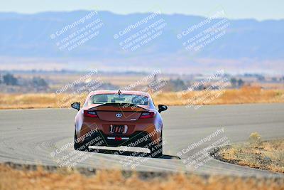 media/Dec-15-2024-Speed Ventures (Sun) [[2df3dd6aa8]]/Black/Session 2 (Turn 8 exit)/